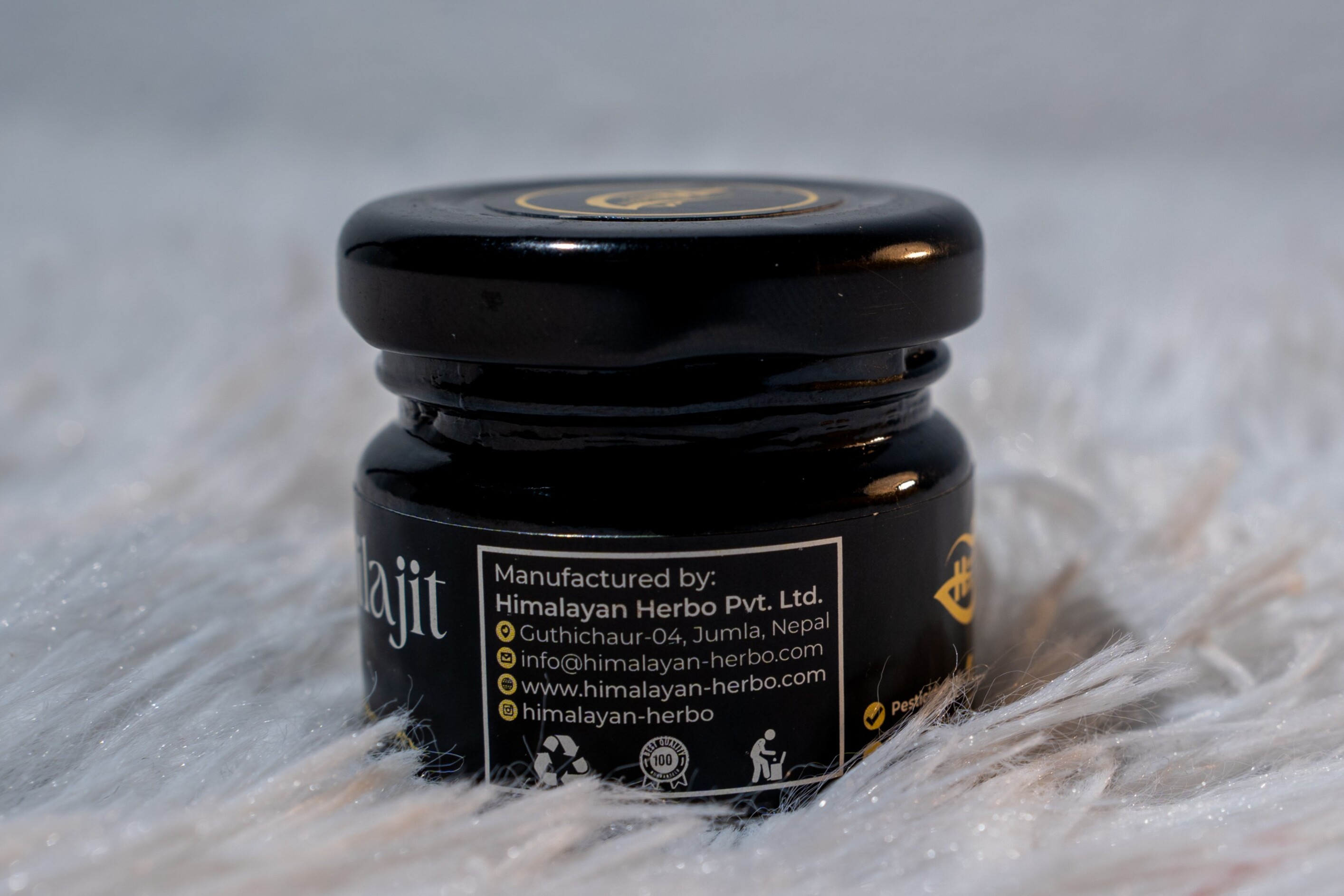 Shilajit